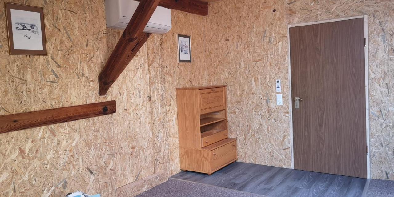 Pension Dingolshausen ภายนอก รูปภาพ