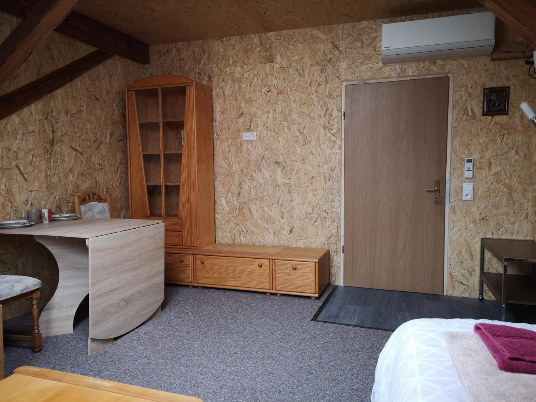 Pension Dingolshausen ภายนอก รูปภาพ