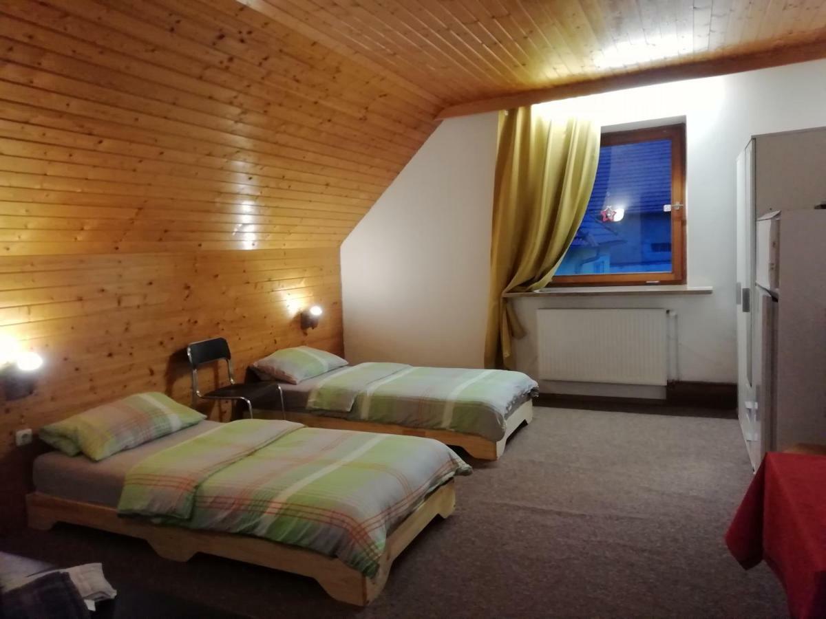 Pension Dingolshausen ภายนอก รูปภาพ